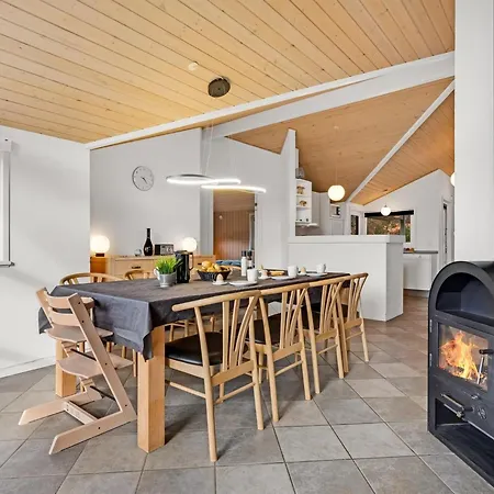 Erikka - 40km From The Sea By Interhome Ansager